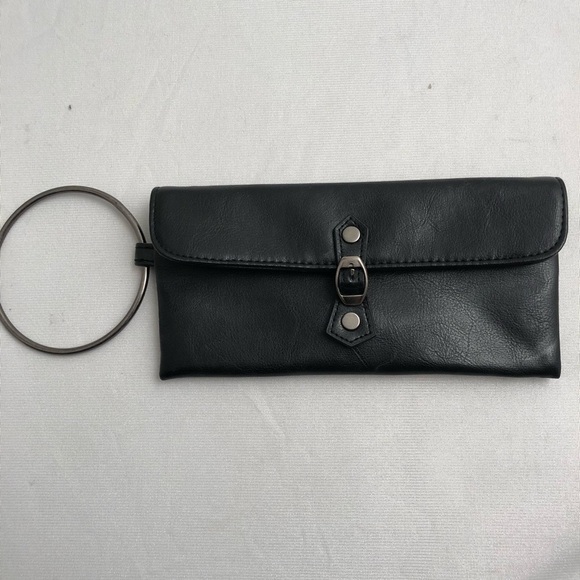 Victoria's Secret Handbags - Victoria’s Secret metal bracelet black clutch or wristlet